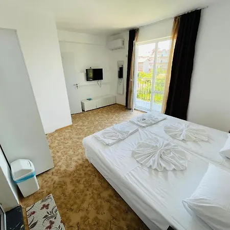 بيت للعطل Ivelin House لوزينيتس