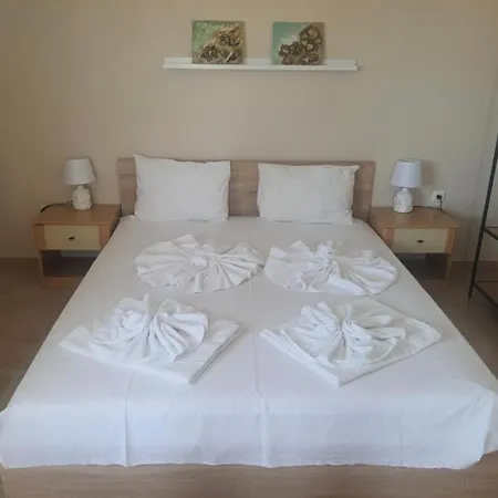 بيت للعطل Ivelin House